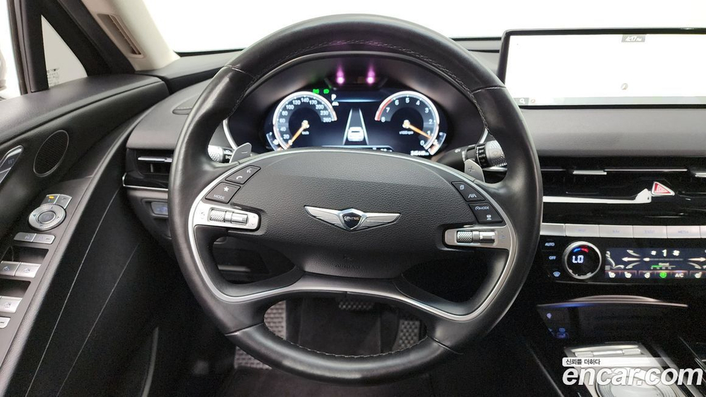 Genesis G80 (RG3) Бензин 2.5 Turbo 2WD (05.2020)
