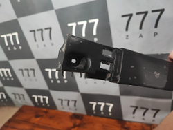 Обшивка крышки багажника Peugeot 308 1 (T7) 07-15 Б/У Оригинал 9681635677