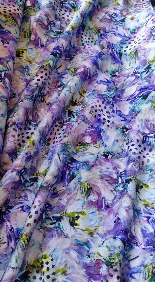 штапель-шелк принт цветы белые, сиреневые, голубые