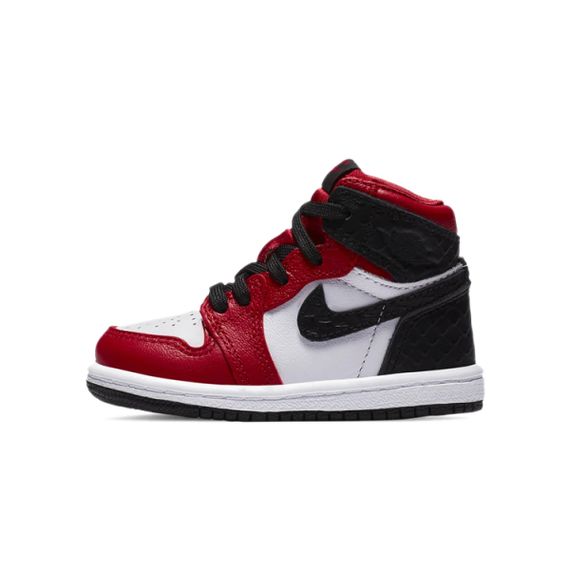 Jordan Air Jordan 1 Retro High OG &quot;Satin Red&quot; 2020