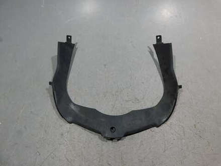 Пластик передний центральный Honda Forza 250 MF10 021437