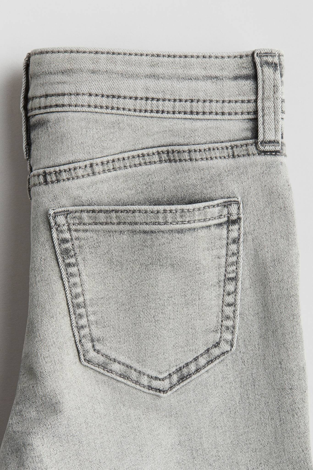 H&M Джинсы Flared Leg с заниженной талией, светло-серый