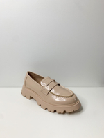 Лоферы на каблуке Араз VS66 классические матовые\Бежевый купить