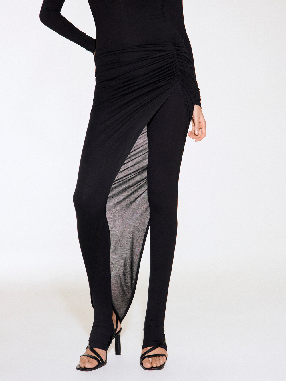 SHAPING TIGHTS WITH SKIRT