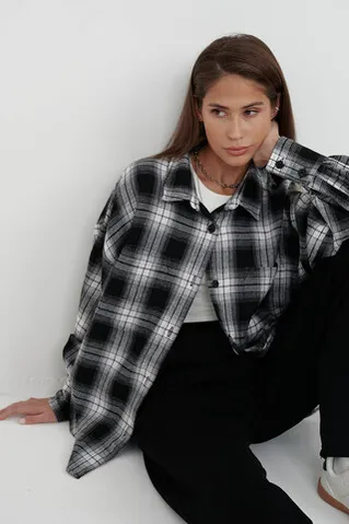 Рубашка из фланели в серо-черную клетку