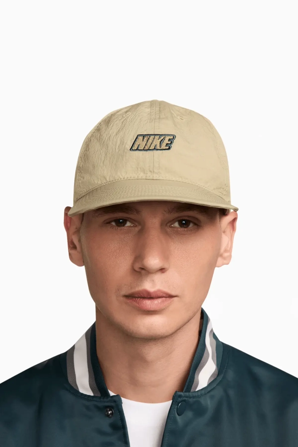 Кепка Nike Club - бежевый