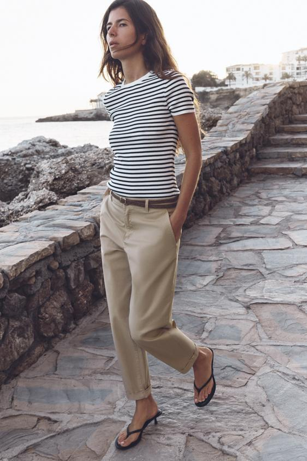 ZARA БРЮКИ ЧИНОС С ПЛЕТЕНЫМ РЕМНЕМ, СВЕТЛЫЙ ЖЕЛТО-КОРИЧНЕВЫЙ