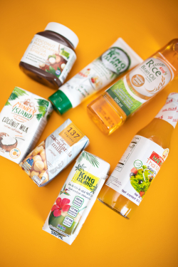 Набор тайские продукты APICO BOX №1 "Из Таиланда with love", подарочный набор из 7-ми тайских продуктов, подарок на Новый год