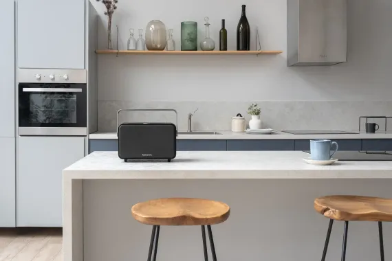 Radiotehnika Impulse P1 Black