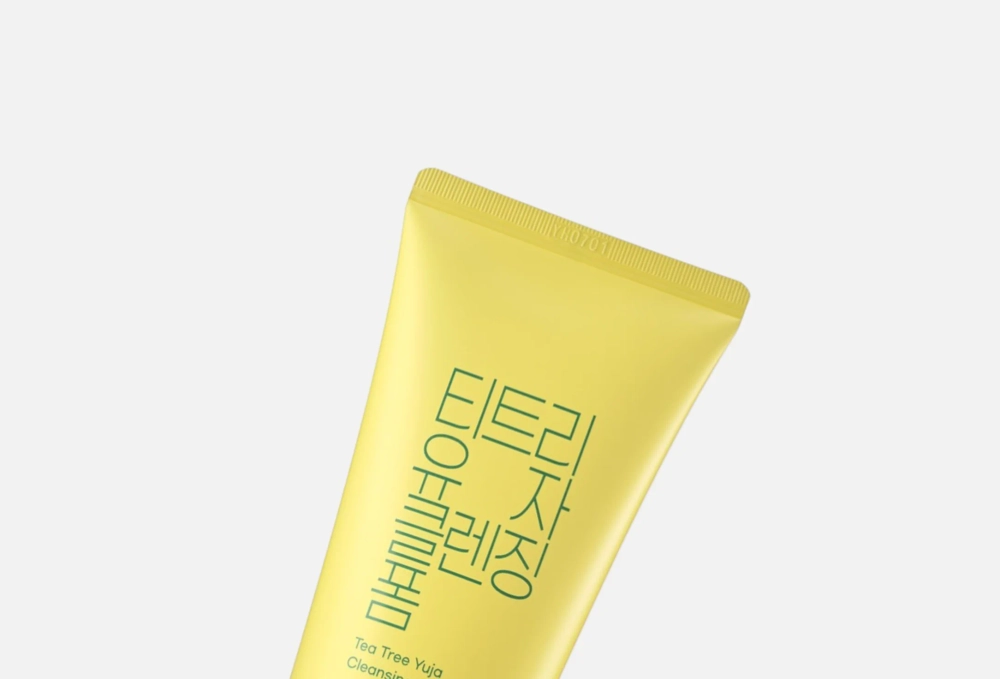 Пенка для очищения с экстракт. чайного дерева и юдзу Ottie Green Tea Tree Yuja Cleansing Foam. 120 м