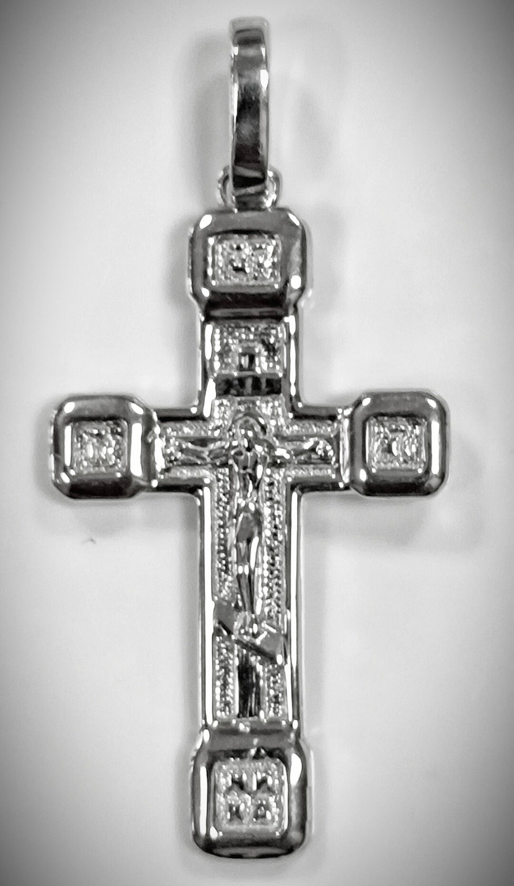 Крест ювелирный Эстерелла