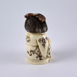 Статуэтка нэцкэ Бог Бисямонтэн (Тамонтэн)