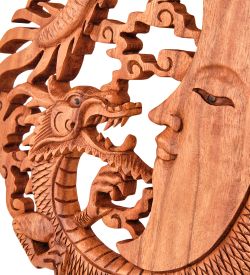 Decor and Gift 17-088 Панно резное «Дракон и Месяц» (суар, о.Бали)