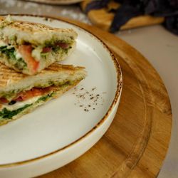 Тарелка с бортом d 19 см Elegance Stackable By Bone Innovation [6]