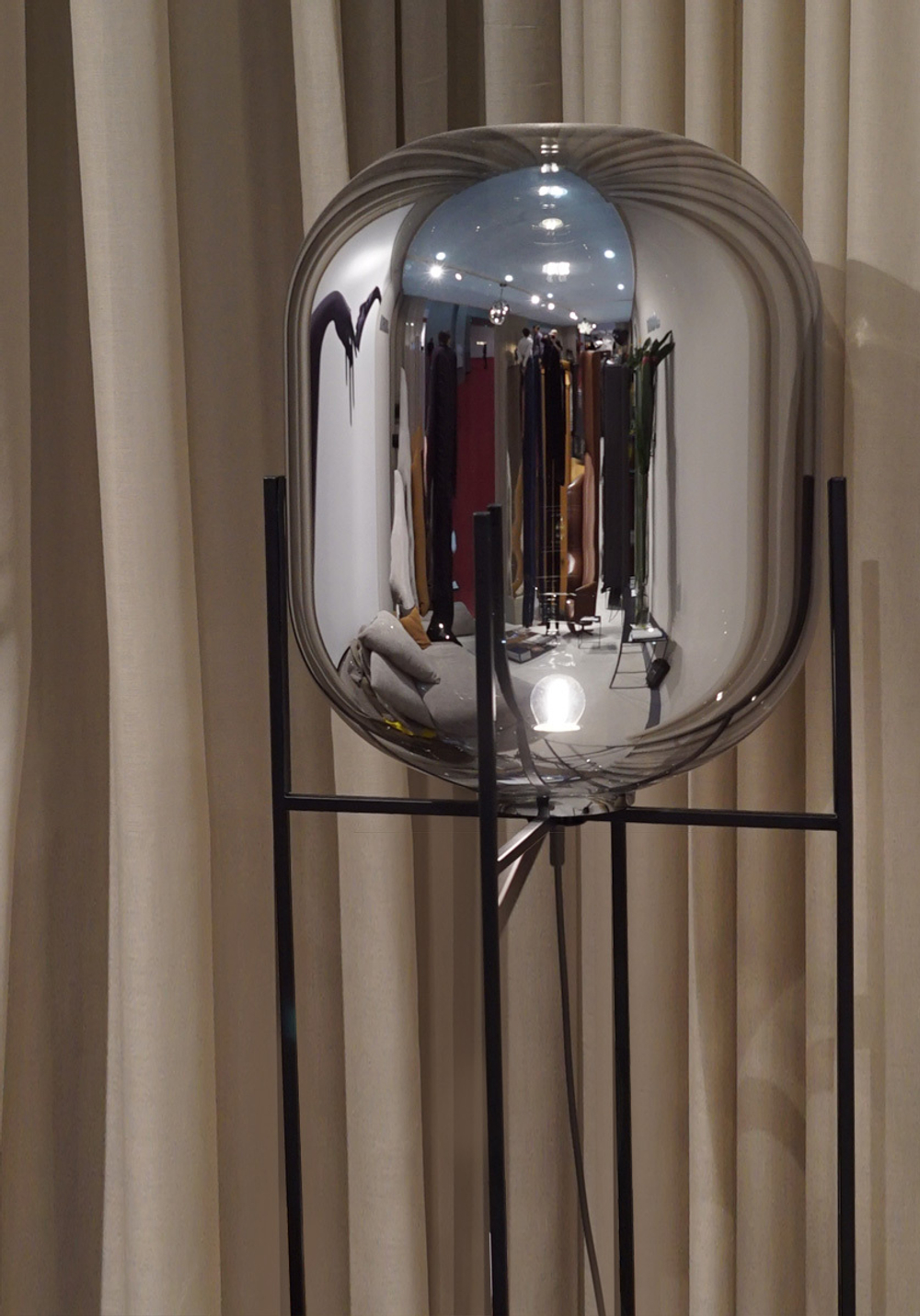 Торшер Oda black/smoky