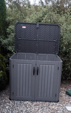 Ящик пластиковый LifeTime WoodLook 1380 л