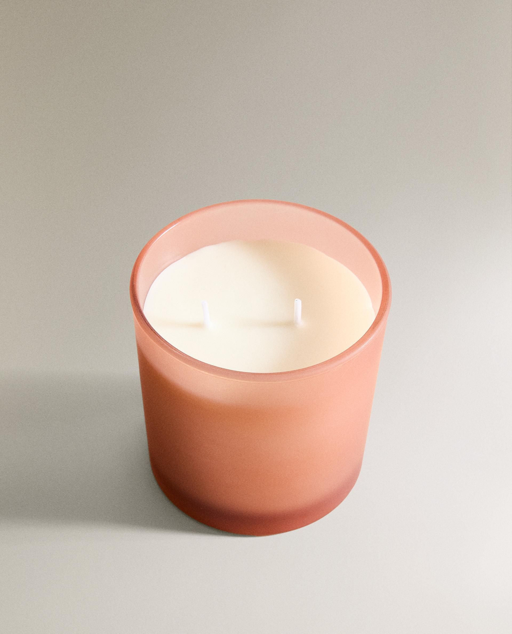 Zara Home - Ароматическая свеча poppy fields, 350 г