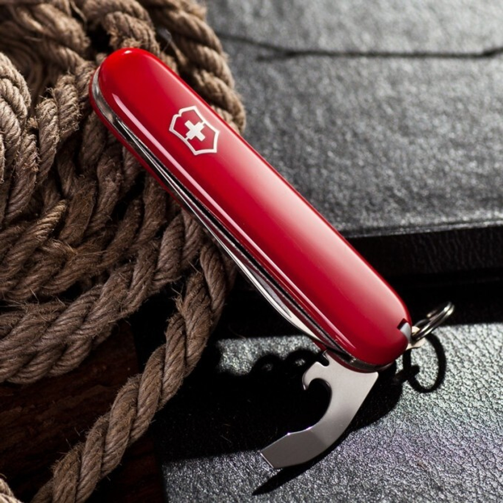Нож Victorinox Waiter, 84 мм, 9 функций, красный