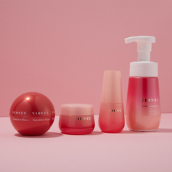 VIONEE ( PEQLIA) Увлажняющая пенка для для интимной гигиены ,чувствительной кожи Виони-Sensitive Moisture Wash, 150 мл