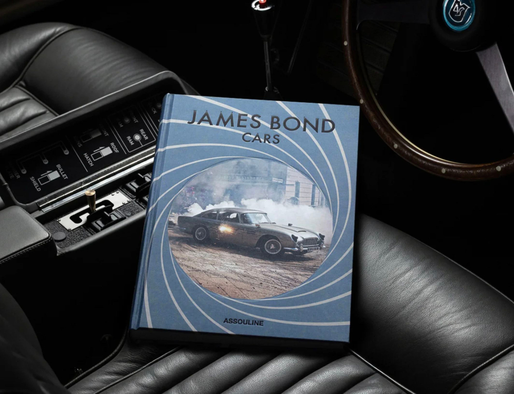 Книги на английском языке Assouline Трилогия James Bond Trilogy