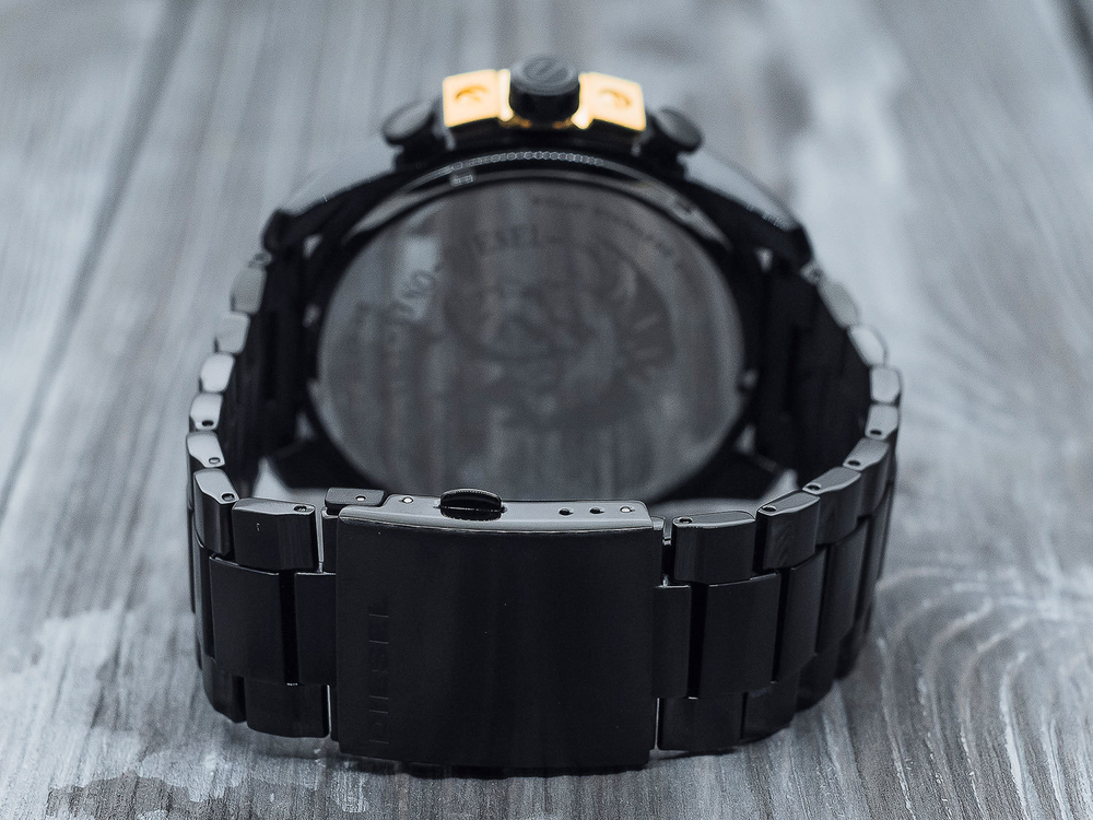 Наручные часы Diesel DZ4338