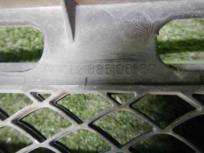 Решетка радиатора Mercedes E W212 (2013-2016) AMG