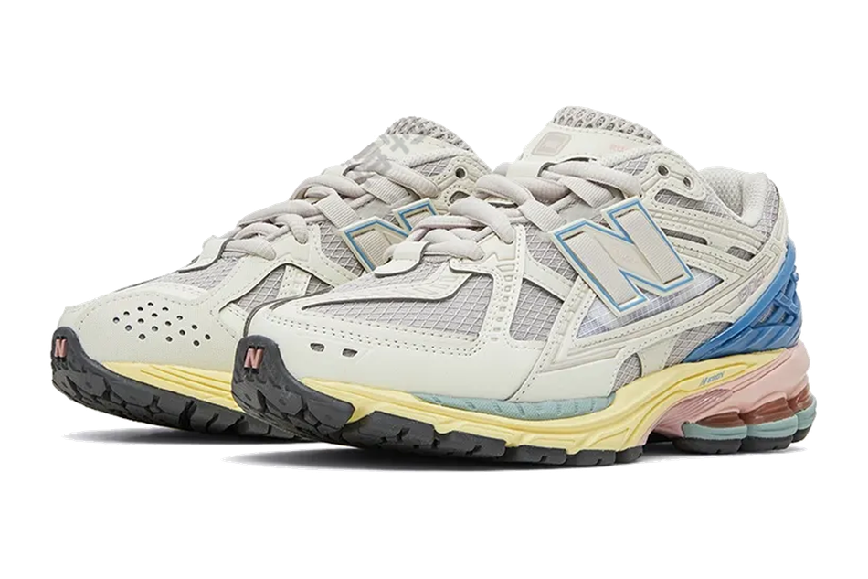 New Balance 1906R "Angora Blue Pink"