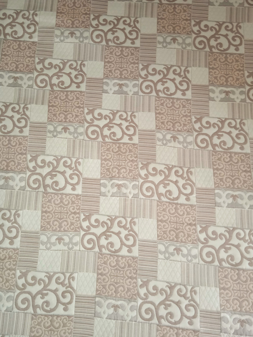 Покрывало жаккардовое двухстороннее Нежность 151-18 2.0 (180х200)