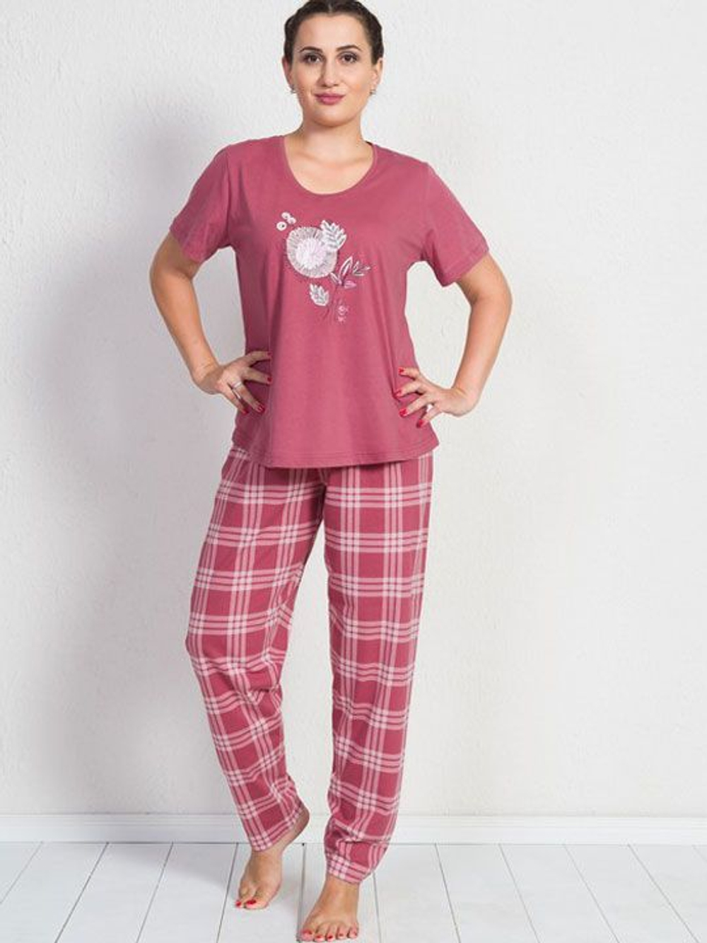 Женский комплект с брюками в крупную клетку (Размер: XXL) (Цвет: ярко-розовый)