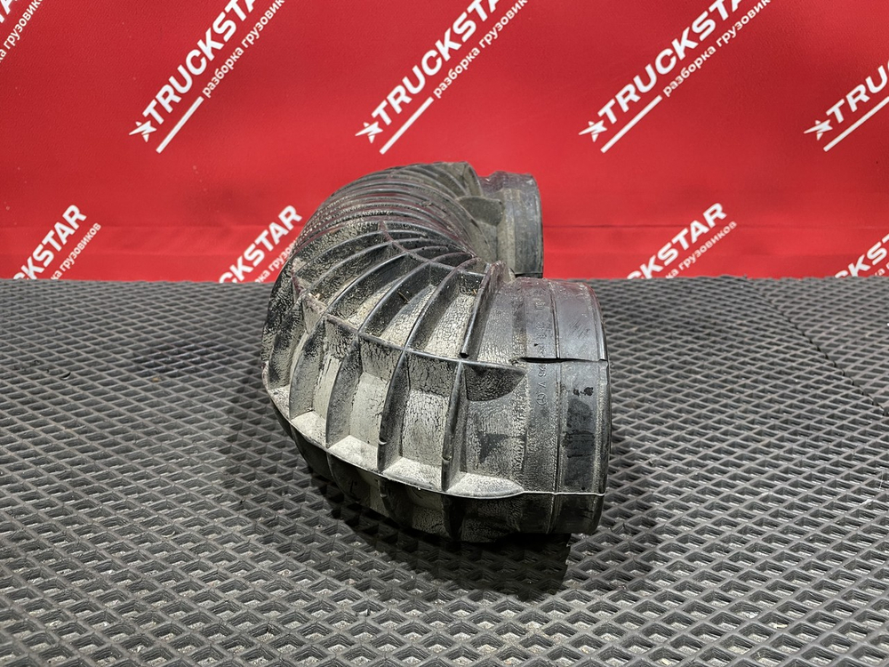 Патрубок воздушного фильтра