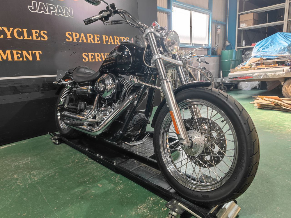 Harley-Davidson Super Glide FXDC1580 2013