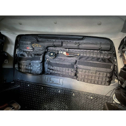 Панель MOLLE на стекло задней двери Toyota Land Cruiser 80