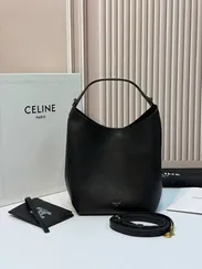 Сумка CELINE SMALL HOBO IN SUPPLE SMOOTH CALFSKIN