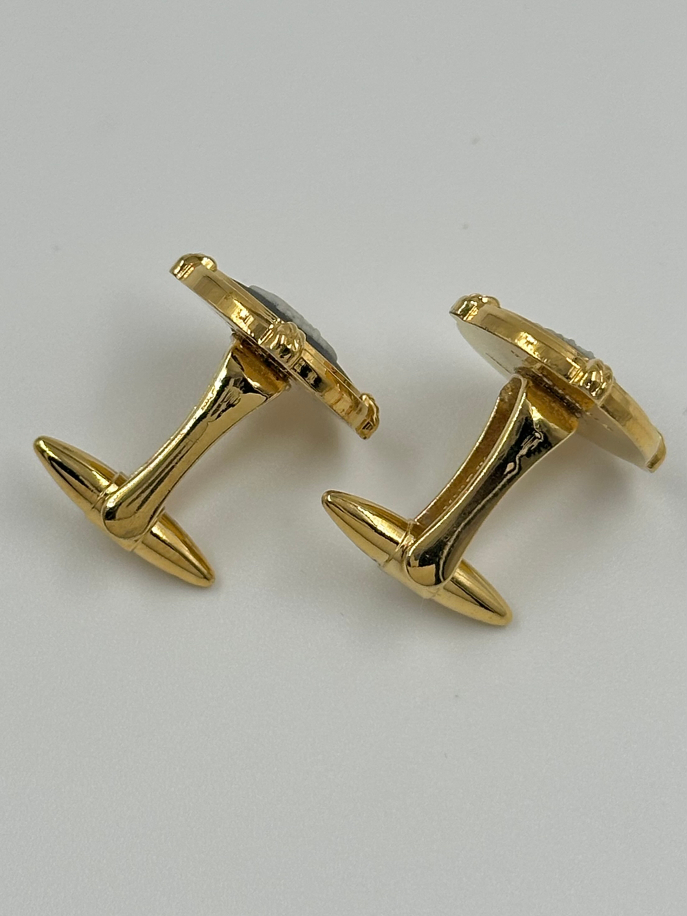 Запонки чёрные с парусником Wedgwood