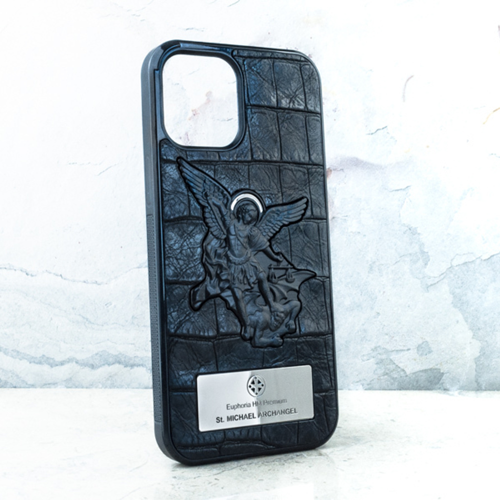 Эксклюзивный чехол iPhone 15 Pro Euphoria HM Michael Archangel – купить за  22 100 ₽ | Euphoria HM