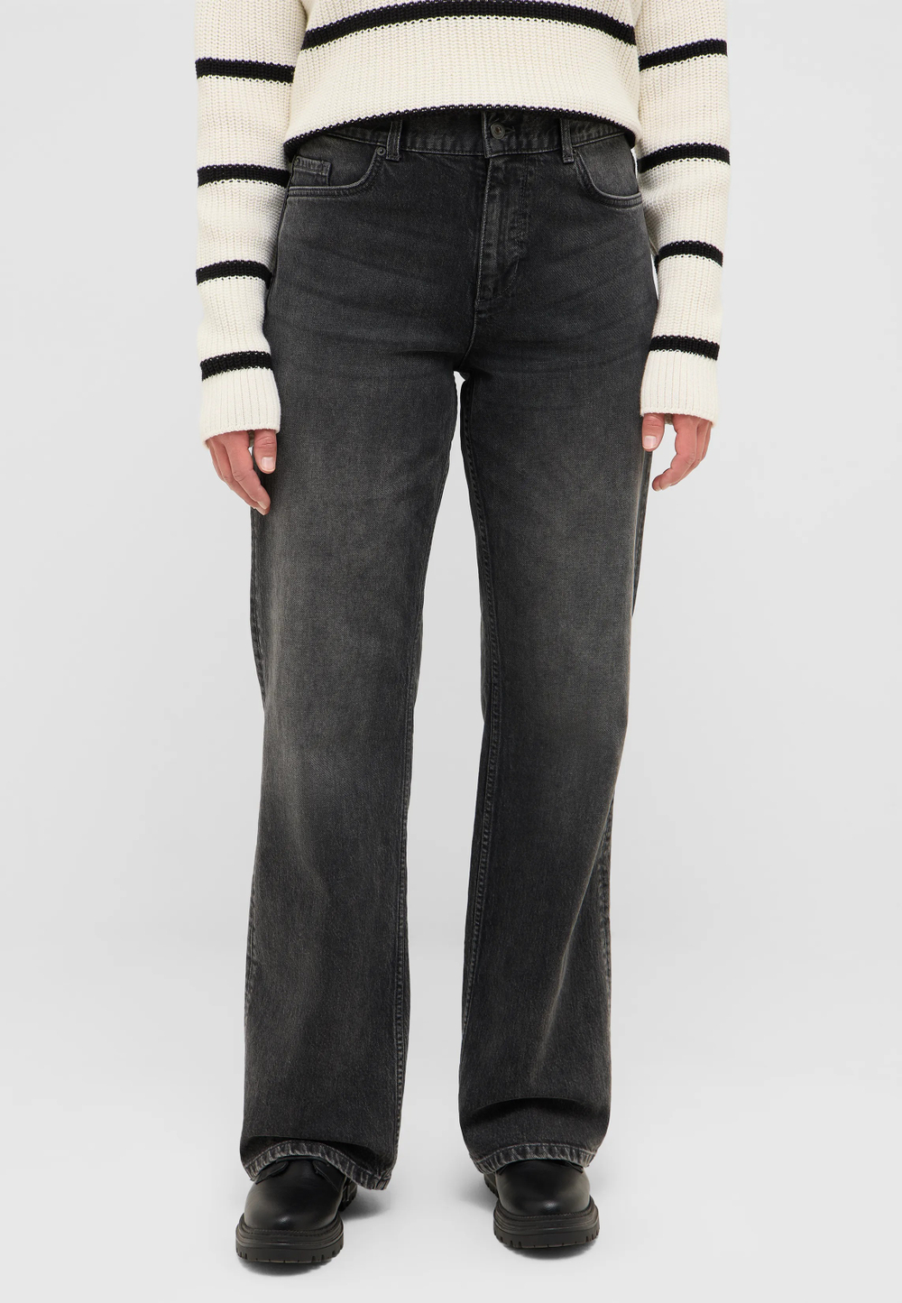 Джинсы женские MUSTANG Madison Wide