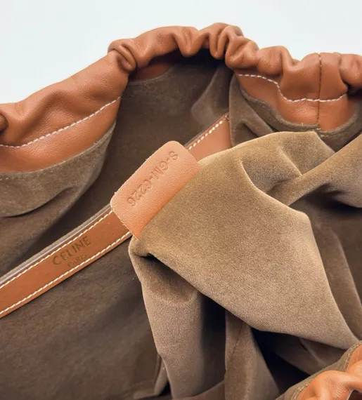Сумка CELINE Cabas Drawstring Cuir Triomphe