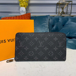 Louis Vuitton Zippy Organizer
