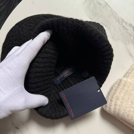 Шапка Louis Vuitton