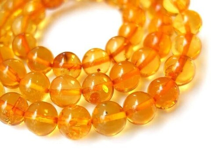 Бусы янтарный шар 8 мм (6503)