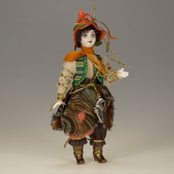 Ёлочная игрушка Маленькая Разбойница