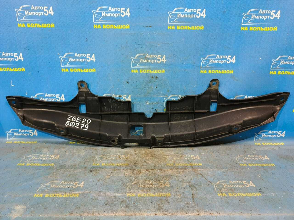 Накладка на рамку радиатора TOYOTA WISH 2009-2017