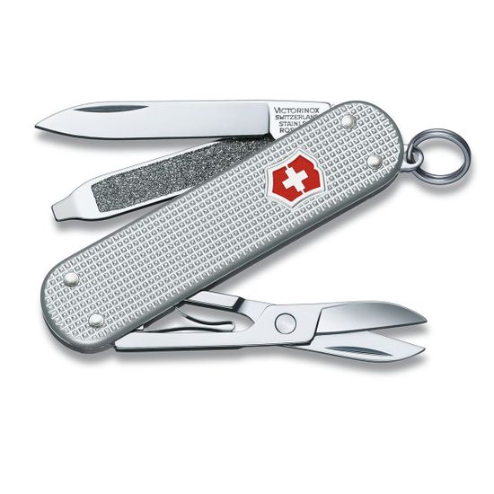 Складной нож Victorinox 0.6221.26 SILVER c клинком из стали X55CrMo14, рукоять алюминиевый сплав Alox