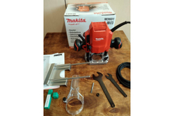 Фрезер Makita M3601