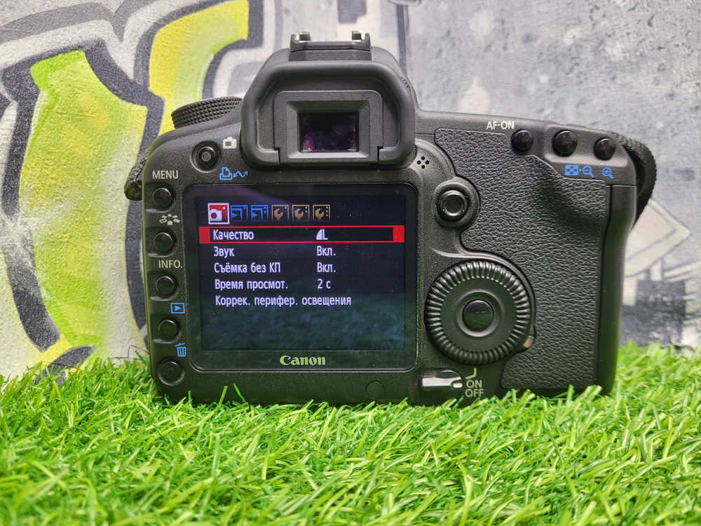 Canon EOS 5D Mark II (4.700 кадров)