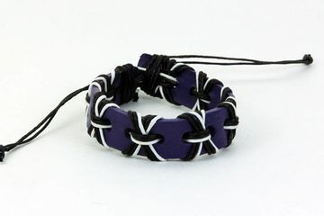 Фенечка - 20 (фиолетовая)