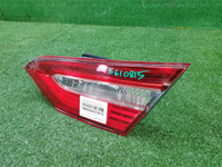 Фонарь правый внут Toyota Camry xv70 17-нв галоген