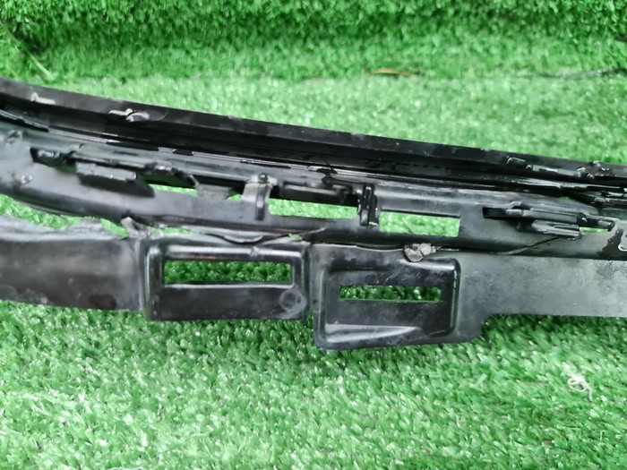 Решетка радиатора Mercedes E C238 (2020-2023)