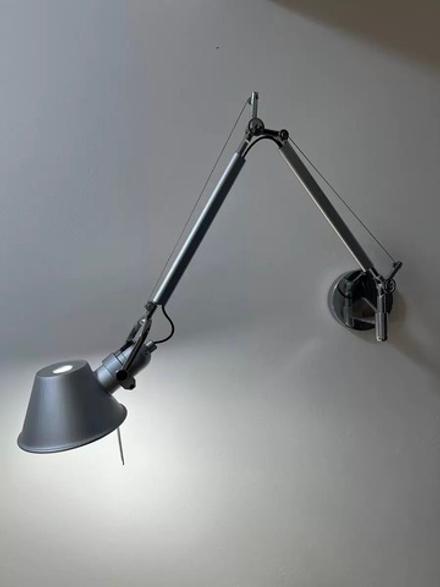 Wall design lamp Tolomeo Mini by Artemide