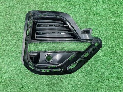 Накладка ПТФ правая Chery Tiggo 8 Pro (2021-н.в.)